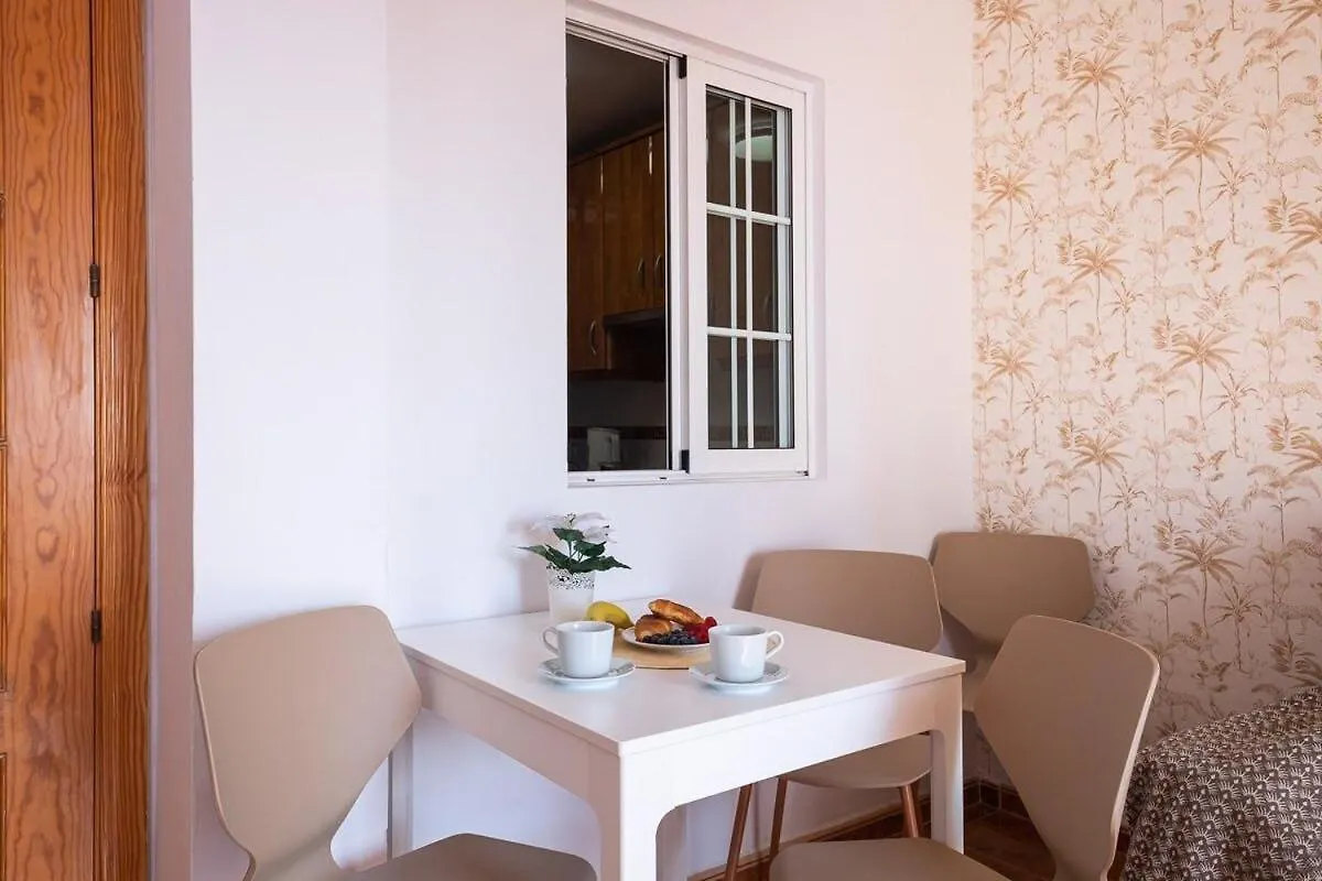 Ap. 1Hab En 1A Linea - Pedregalejo Playa Apartment Malaga
